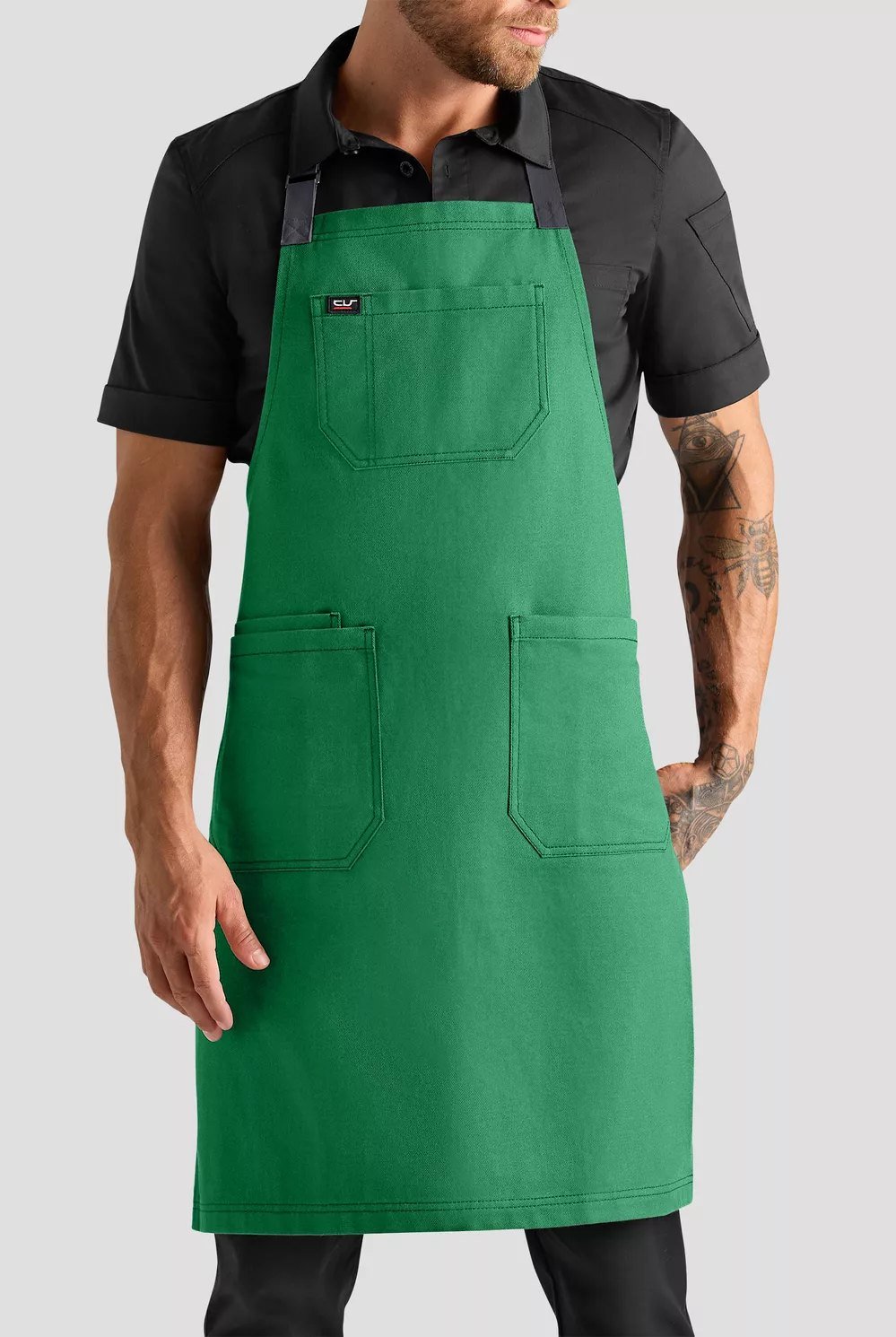 Mandil de pechera con tirantes de contraste